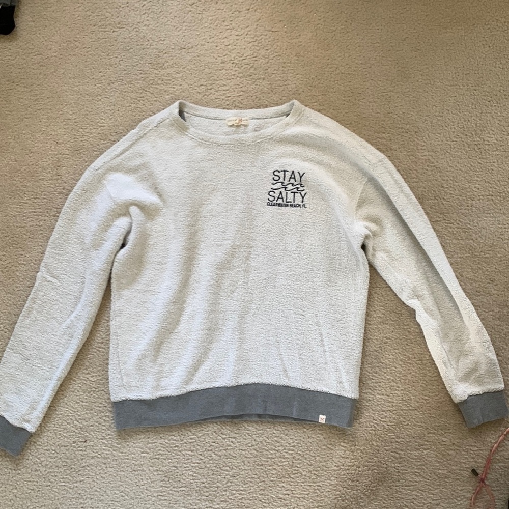 Clearwater Beach sweatshirt.  Men’s medium.  Fits like a women’s large.